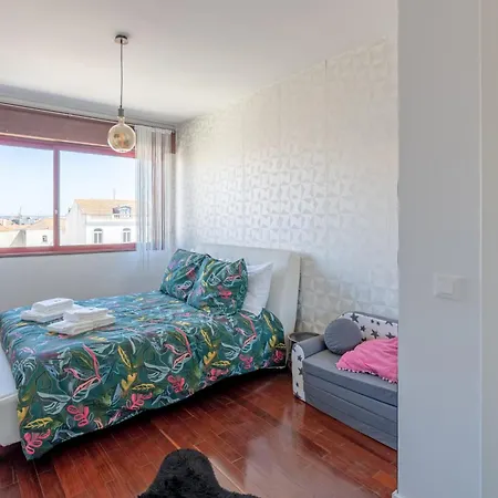 Ra פיגואיירה דה פוז